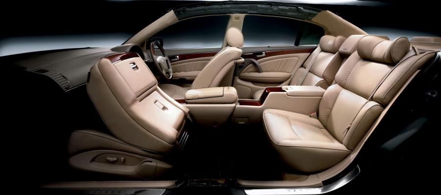  Nissan President 2003 года  (фото 9 из 13)